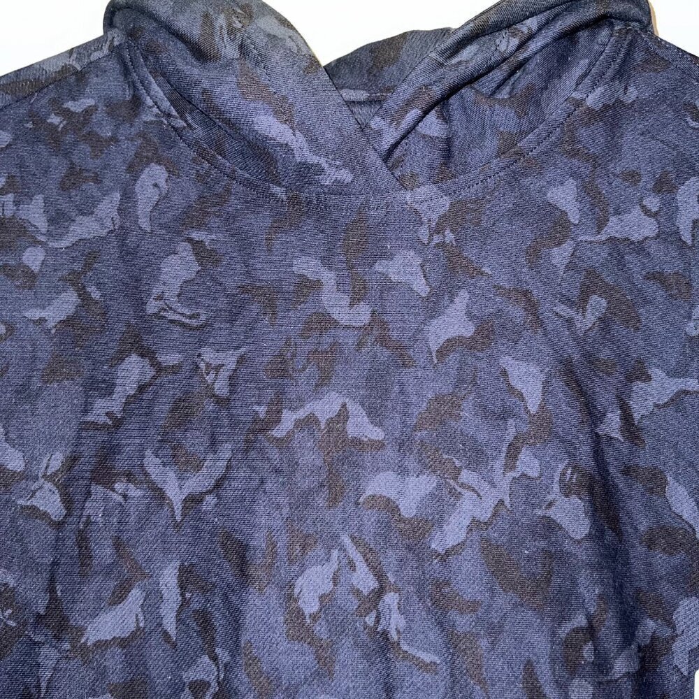 NWT Athleta Printed Farallon Sweatshirt Stratum Camo Navy Size XXS - Picture 2 of 7